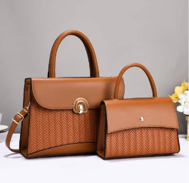2 in 1 Female Bag. Colour: Brown